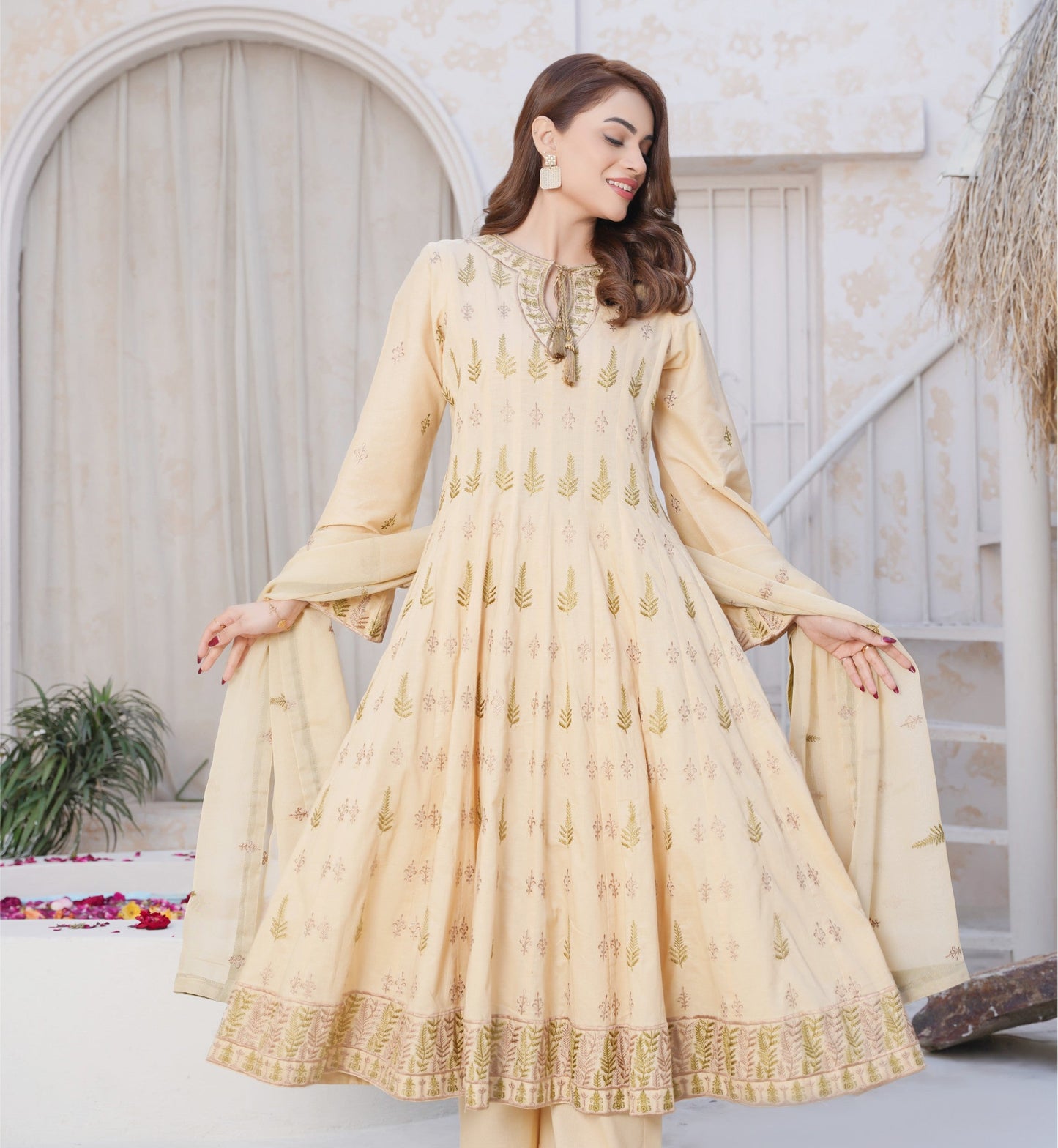 Libaas-e-Mohabbat – A Tale of Elegance & Romance