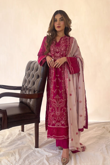 Amira