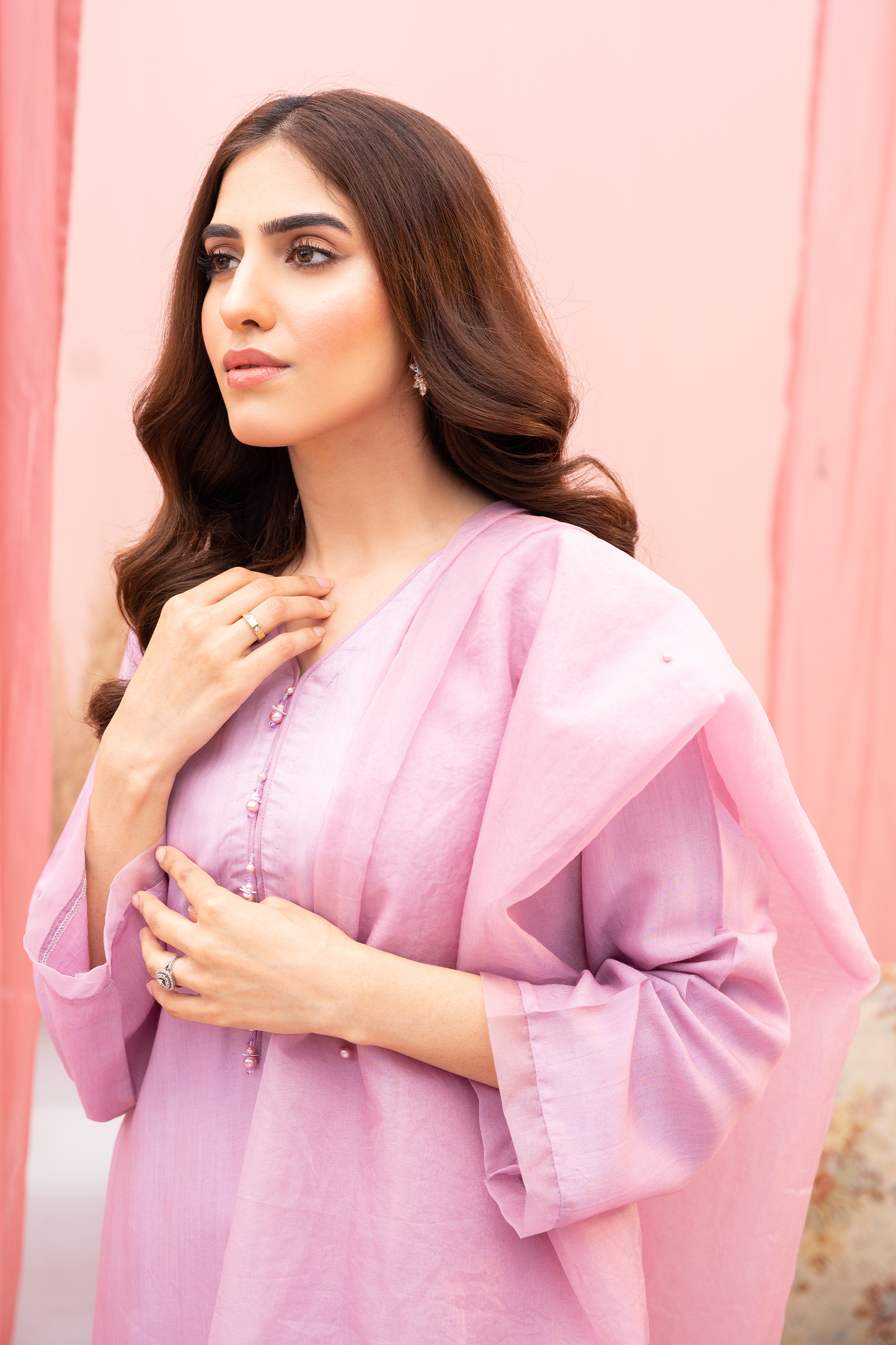 MAUVE